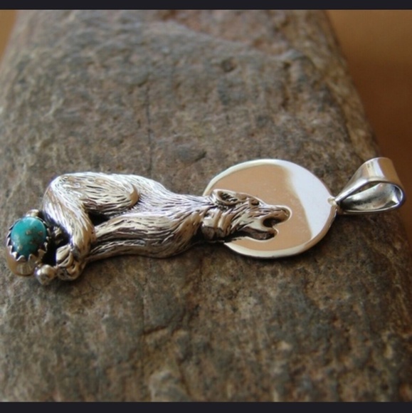 Silver Plated Coyote Wolf Moon Necklace - Picture 2 of 3